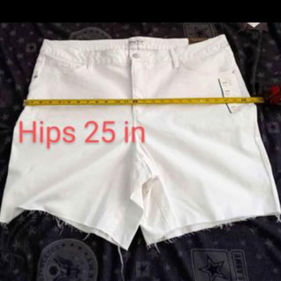 AVA & VIV size 24W White High Rise stretch Bermuda - Picture 8 of 10